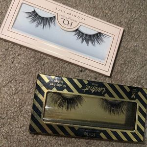 Set of 2 lashes